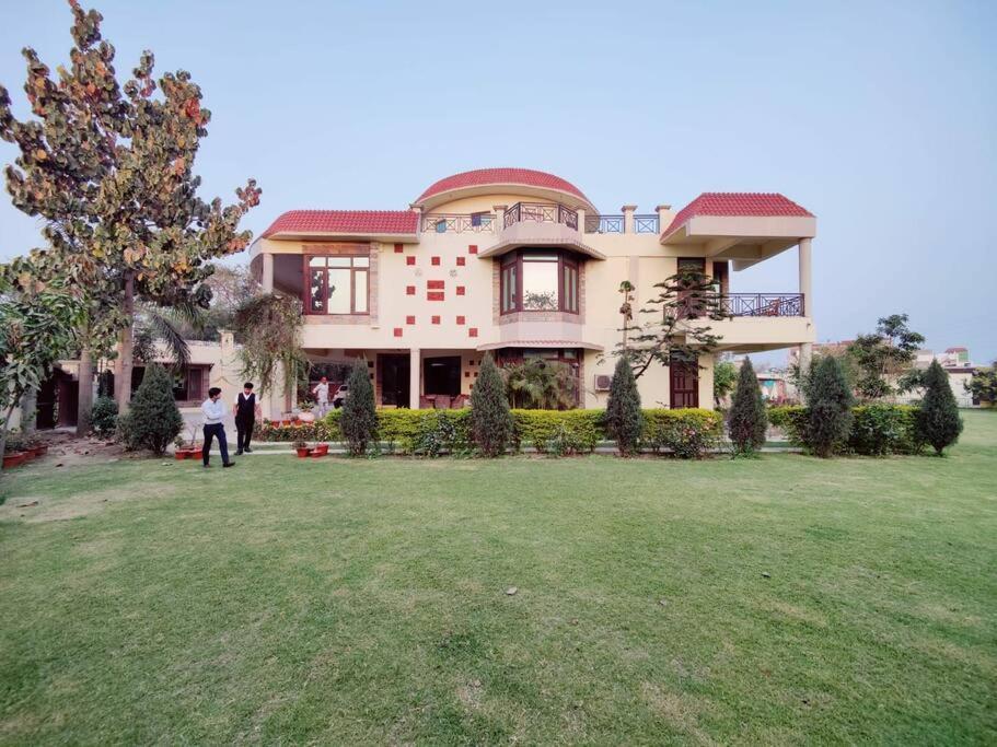Basti House - Boutique Homestay Lucknow Luaran gambar